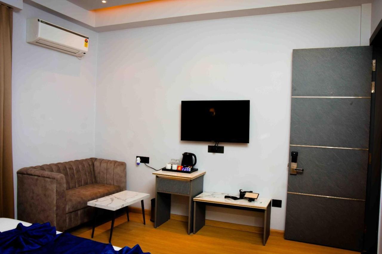 Hotel Azul Ganga Rishikesh Exterior photo